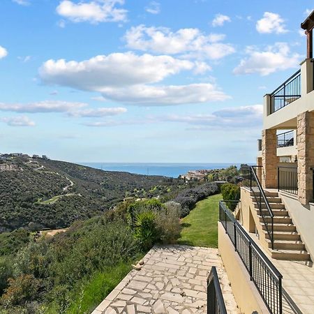2 Bedroom Apartment Avdimou With Stunning Sea Views, Aphrodite Hills Resort Kouklia Bagian luar foto